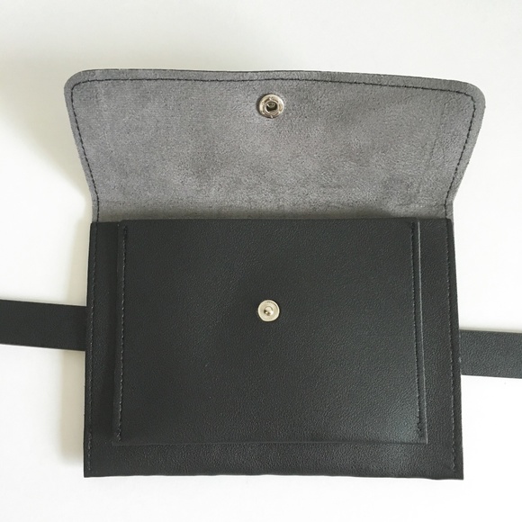 Black Waist Bag Fanny Pack Faux Leather Bag - Picture 6 of 8